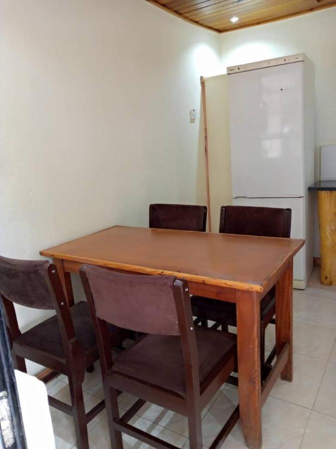 Sonke Ball House Bed & Breakfast Blantyre Eksteriør bilde